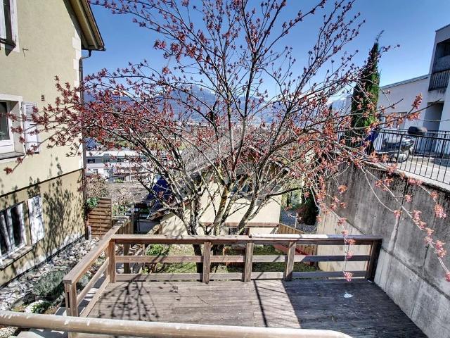 Single family house with 2.5 rooms on sale in Monthey 57 m² | dreamo. Ch