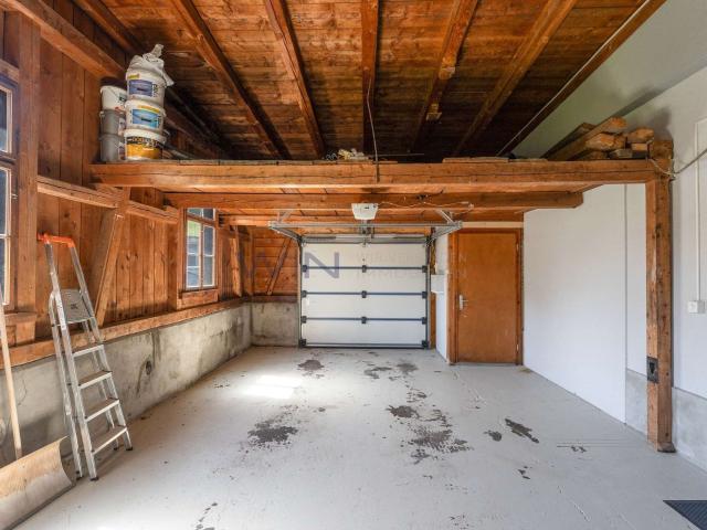 Single family house with 7.5 rooms on sale in Grub 220 m² | dreamo. Ch