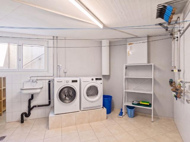 Single family house with 7.5 rooms on sale in Möhlin 280 m² | dreamo. Ch