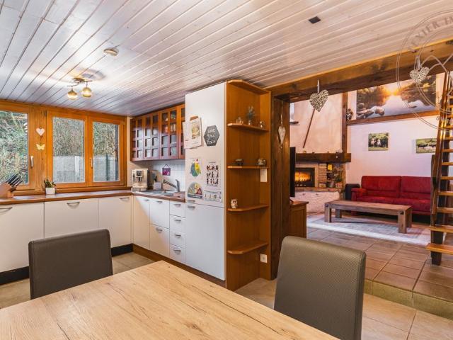 Single family house with 7.5 rooms on sale in Troistorrents 180 m² | dreamo. Ch