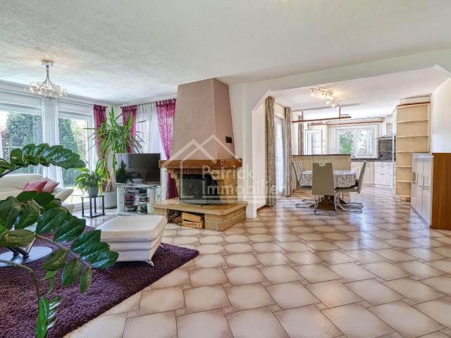 Single family house with 7.5 rooms on sale in Villars sur Glâne 242 m² | dreamo. Ch