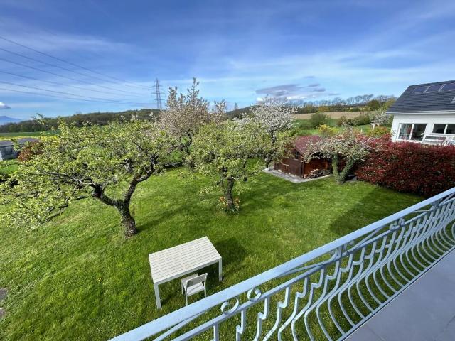 Single family house with 7 rooms for rent in Reverolle | dreamo. Ch