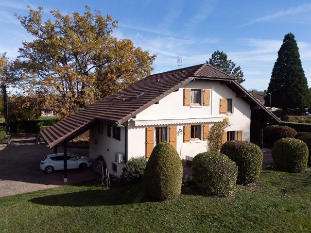 Single family house with 7 rooms on sale in Chens sur Léman 198 m² | dreamo. Ch