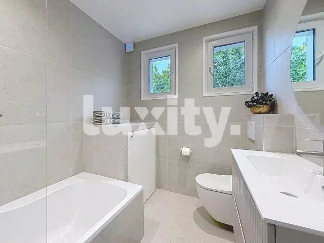 Single family house with 7 rooms on sale in Hermance 240 m² | dreamo. Ch
