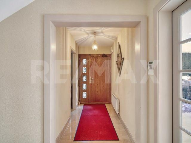 Single family house with 7 rooms on sale in Les Monts de Corsier 205 m² | dreamo. Ch
