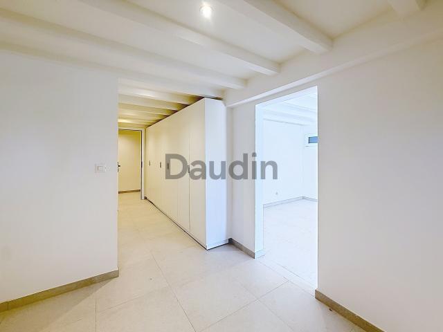 Single family house with 7 rooms on sale in Quartier résidentiel calme 200 m² | dreamo. Ch