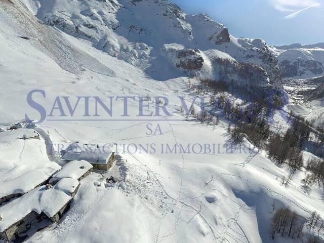 Single family house with 7 rooms on sale in Tignes 210 m² | dreamo. Ch