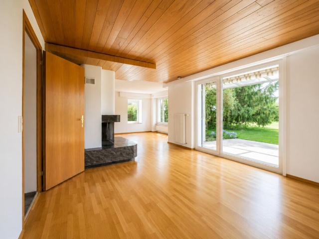 Single family house with 7 rooms on sale in Uzwil Ref 258 | dreamo. Ch