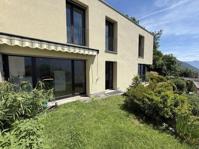 Single family house with 4.5 rooms on sale in Contra 160 m² | dreamo. Ch