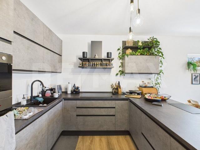 Single family house with 4.5 rooms on sale in Carabbia 160 m² | dreamo. Ch