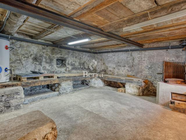 Single family house with 4.5 rooms on sale in Adresse sur demande 1 138 m² | dreamo. Ch