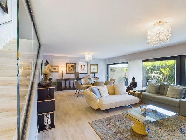 Single family house with 4.5 rooms on sale in Magliaso 220 m² | dreamo. Ch