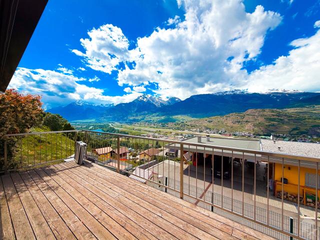 Single family house with 4.5 rooms on sale in Salins 150 m² | dreamo. Ch