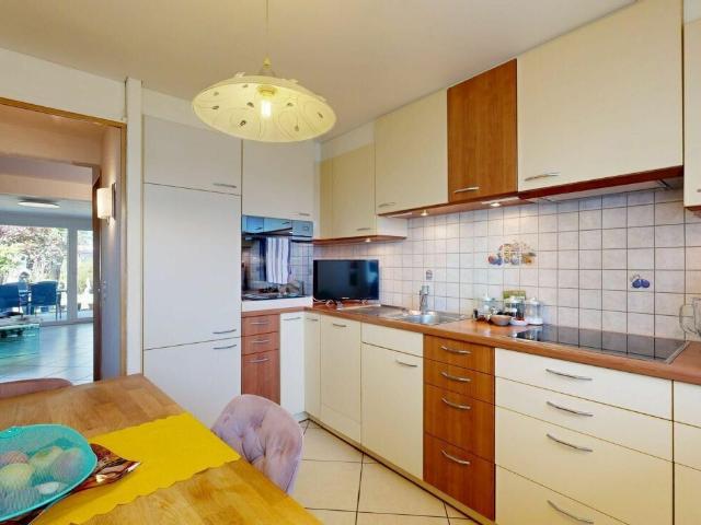 Single family house with 4.5 rooms on sale in Pieterlen 104 m² | dreamo. Ch