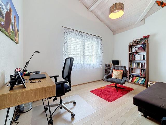 Single family house with 5.5 rooms on sale in Cottens FR 230 m² | dreamo. Ch