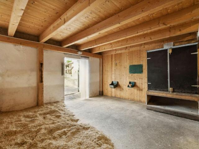 Single family house with 5.5 rooms on sale in Bözen 195 m² | dreamo. Ch
