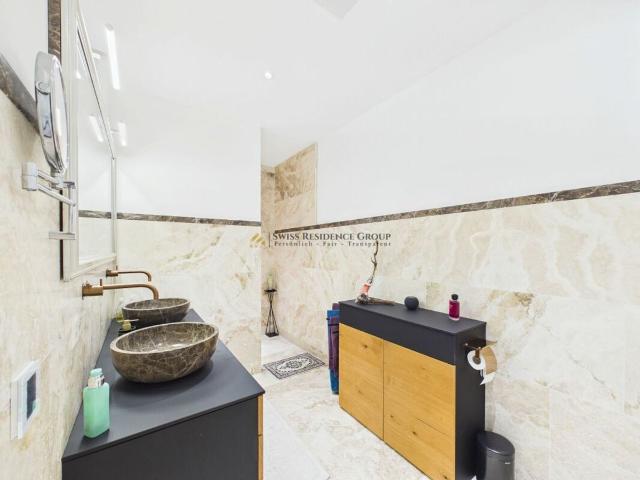 Single family house with 5.5 rooms on sale in Brusino Arsizio 298 m² | dreamo. Ch