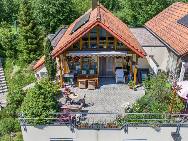 Single family house with 5.5 rooms on sale in Flamatt 172 m² | dreamo. Ch