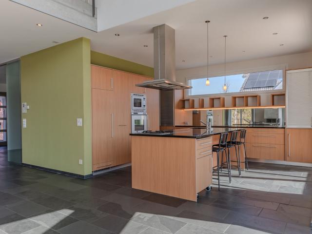 Single family house with 5.5 rooms on sale in Henau 255 m² | dreamo. Ch