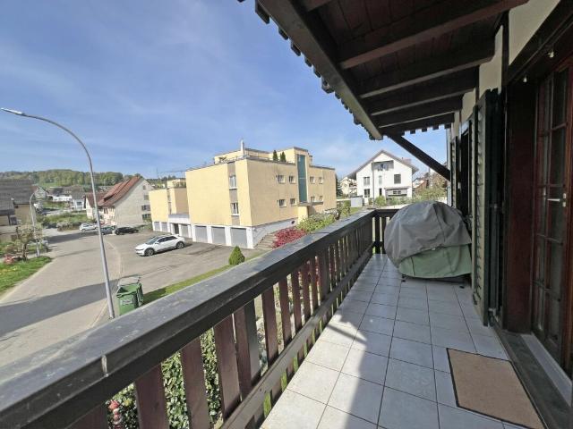 Single family house with 5.5 rooms on sale in Lengnau AG 128 m² | dreamo. Ch