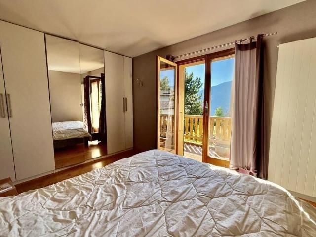 Single family house with 5.5 rooms on sale in Lens 164 m² | dreamo. Ch