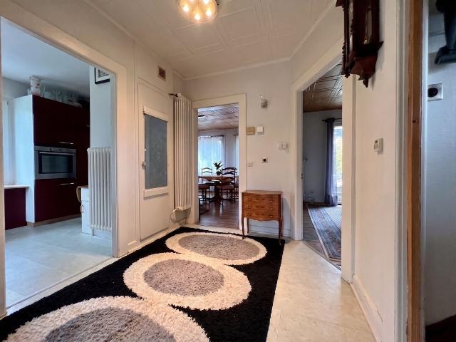 Single family house with 5.5 rooms on sale in Les Verrières 126 m² | dreamo. Ch