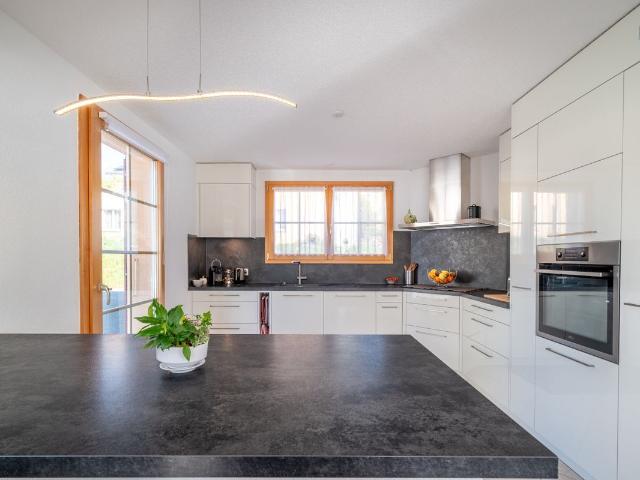 Single family house with 5.5 rooms on sale in Moudon 150 m² | dreamo. Ch