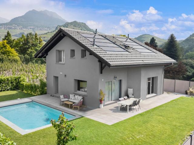 Single family house with 5.5 rooms on sale in Saint George 180 m² | dreamo. Ch