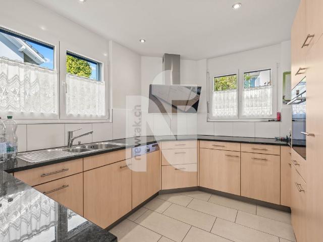 Single family house with 5.5 rooms on sale in Selzach 480 m² | dreamo. Ch