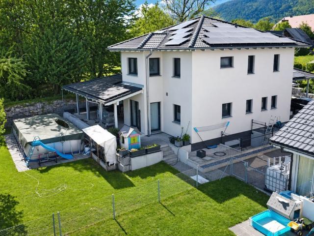 Single family house with 5.5 rooms on sale in Selzach 225 m² | dreamo. Ch