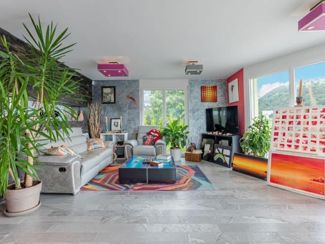 Single family house with 5.5 rooms on sale in Ste Croix 139 m² | dreamo. Ch