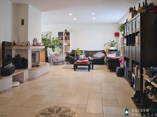 Single family house with 5.5 rooms on sale in Rancate 200 m² | dreamo. Ch