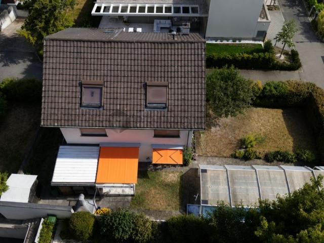 Single family house with 5.5 rooms on sale in Reinach BL 225 m² | dreamo. Ch