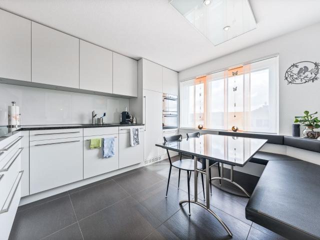 Single family house with 5.5 rooms on sale in Wauwil 322 m² | dreamo. Ch