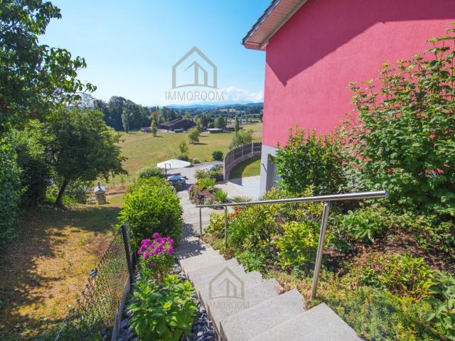Single family house with 5.5 rooms on sale in Uzwil 175 m² | dreamo. Ch