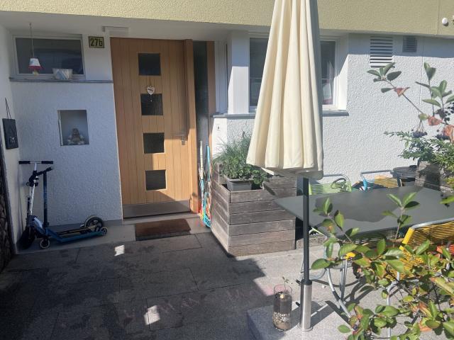 Single family house with 5.5 rooms for rent in Grüt Gossau ZH 140 m² | dreamo. Ch