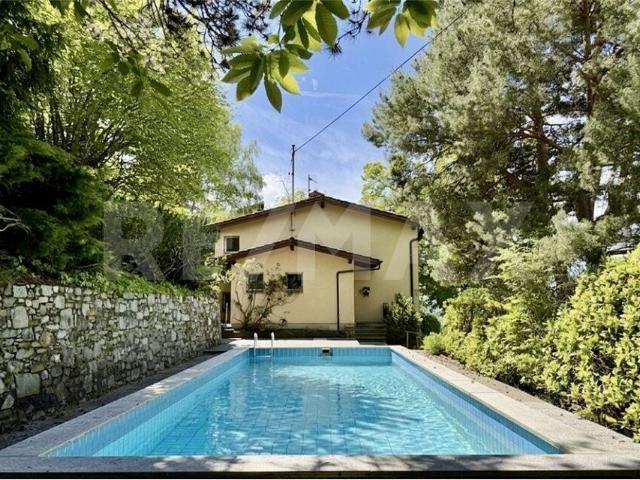 Single family house with 5 rooms on sale in Aranno 165 m² | dreamo. Ch