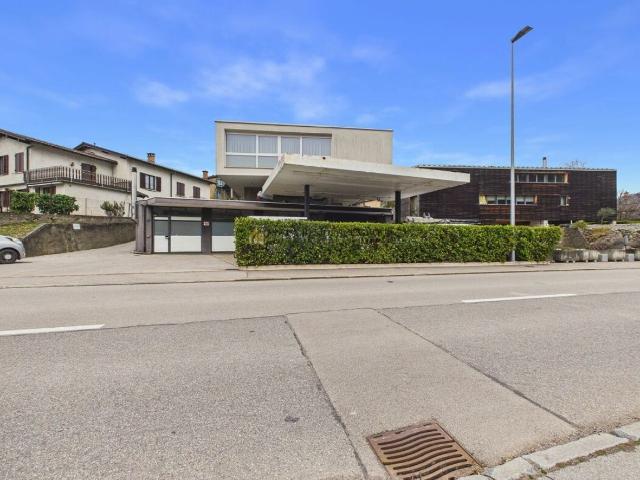 Single family house with 5 rooms on sale in Arzo 200 m² | dreamo. Ch