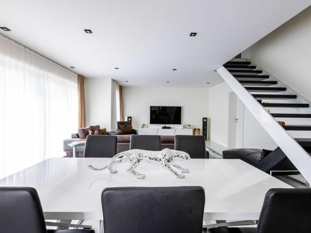 Single family house with 5 rooms on sale in Jestetten | dreamo. Ch