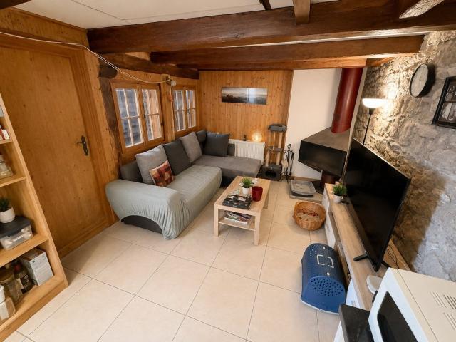 Single family house with 6.5 rooms on sale in Daillens 180 m² | dreamo. Ch