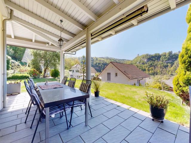 Single family house with 6.5 rooms on sale in Duggingen 225 m² | dreamo. Ch