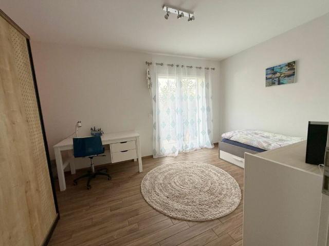 Single family house with 6.5 rooms on sale in Echichens 211 m² | dreamo. Ch