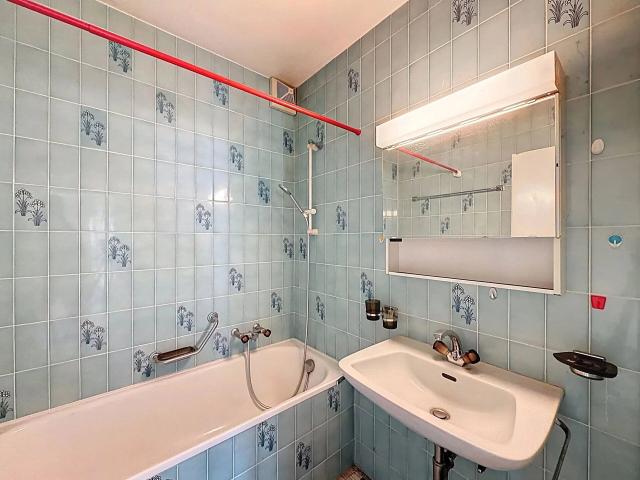 Single family house with 6.5 rooms on sale in Epalinges 210 m² | dreamo. Ch