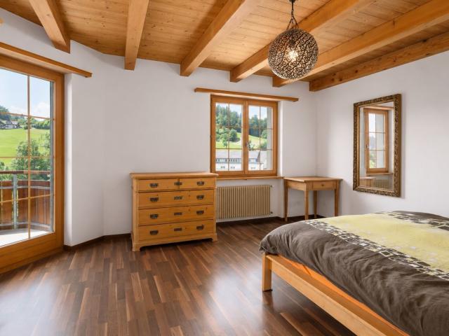 Single family house with 6.5 rooms on sale in Kanton Zürich, Laupen ZH 158 m² | dreamo. Ch