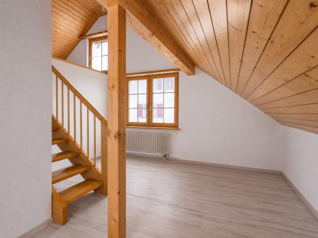 Single family house with 6.5 rooms on sale in Kanton Zürich, Laupen ZH 158 m² | dreamo. Ch
