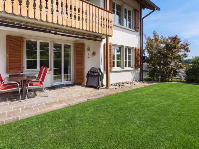 Single family house with 6.5 rooms on sale in Hagenbuch ZH 188 m² | dreamo. Ch