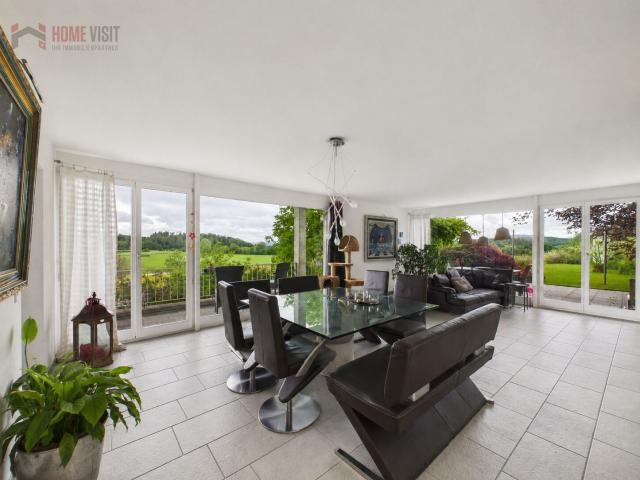 Single family house with 6.5 rooms on sale in Hagenbuch ZH 190 m² | dreamo. Ch