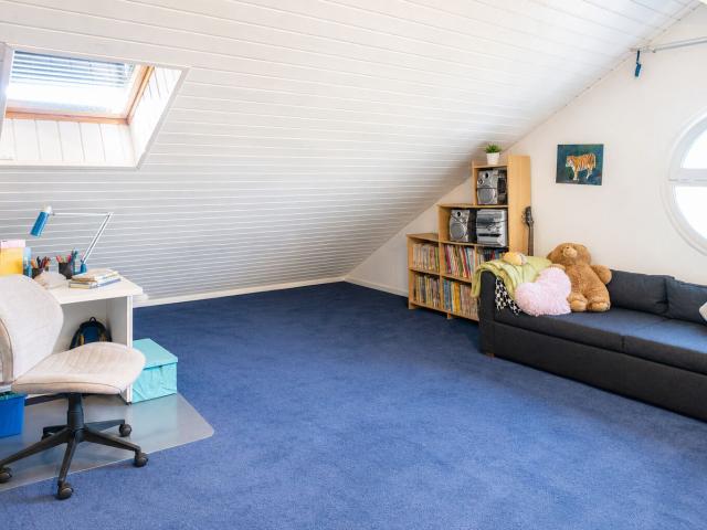 Single family house with 6.5 rooms on sale in Jouxtens Mézery 180 m² | dreamo. Ch
