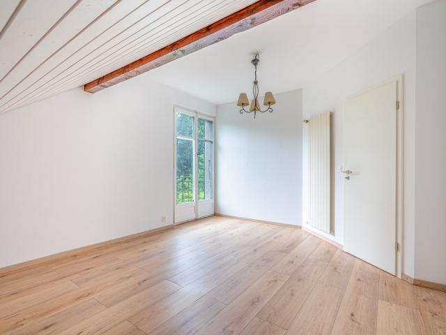 Single family house with 6.5 rooms on sale in Lausanne 160 m² | dreamo. Ch