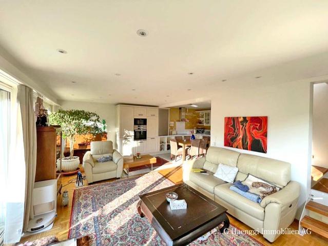 Single family house with 6.5 rooms on sale in Lausen 166 m² | dreamo. Ch